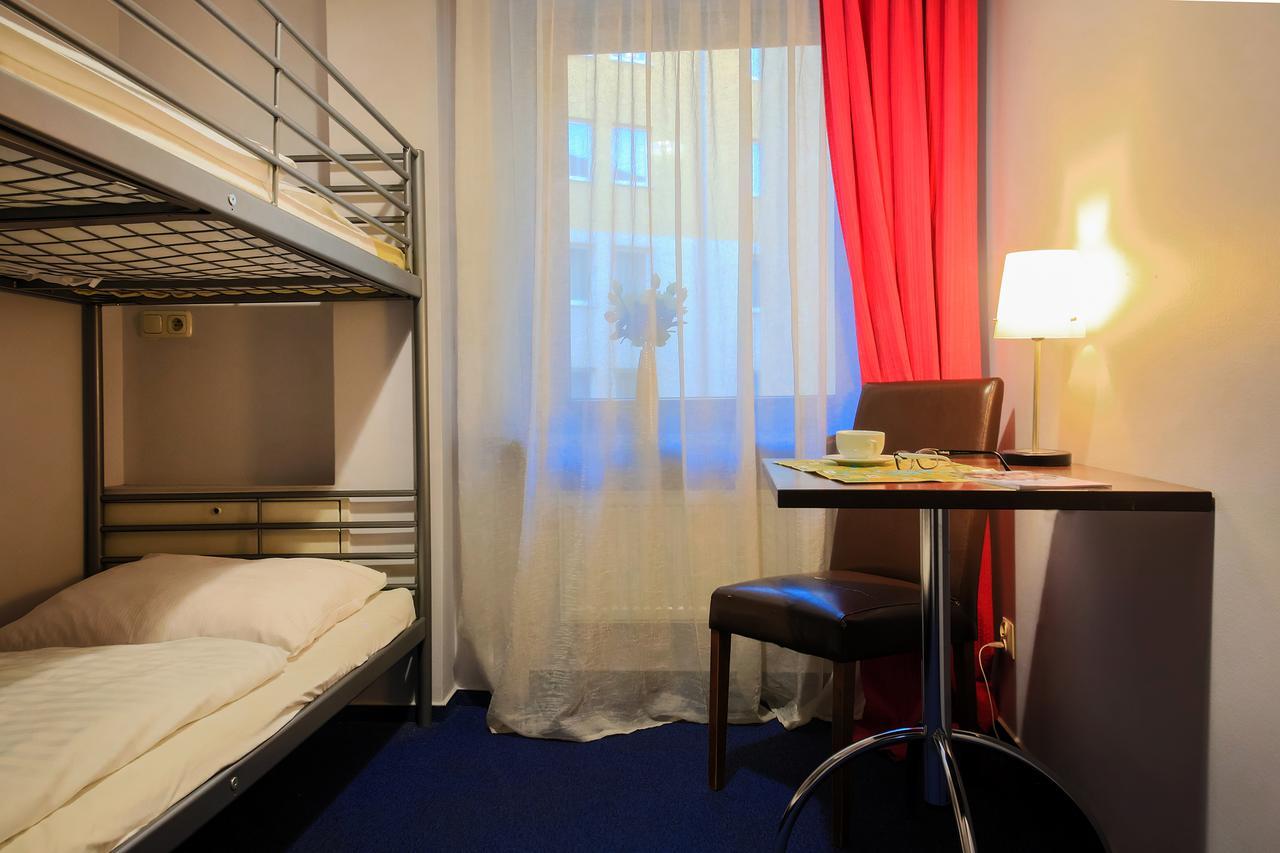 Glow Hostel Wrocław Kültér fotó