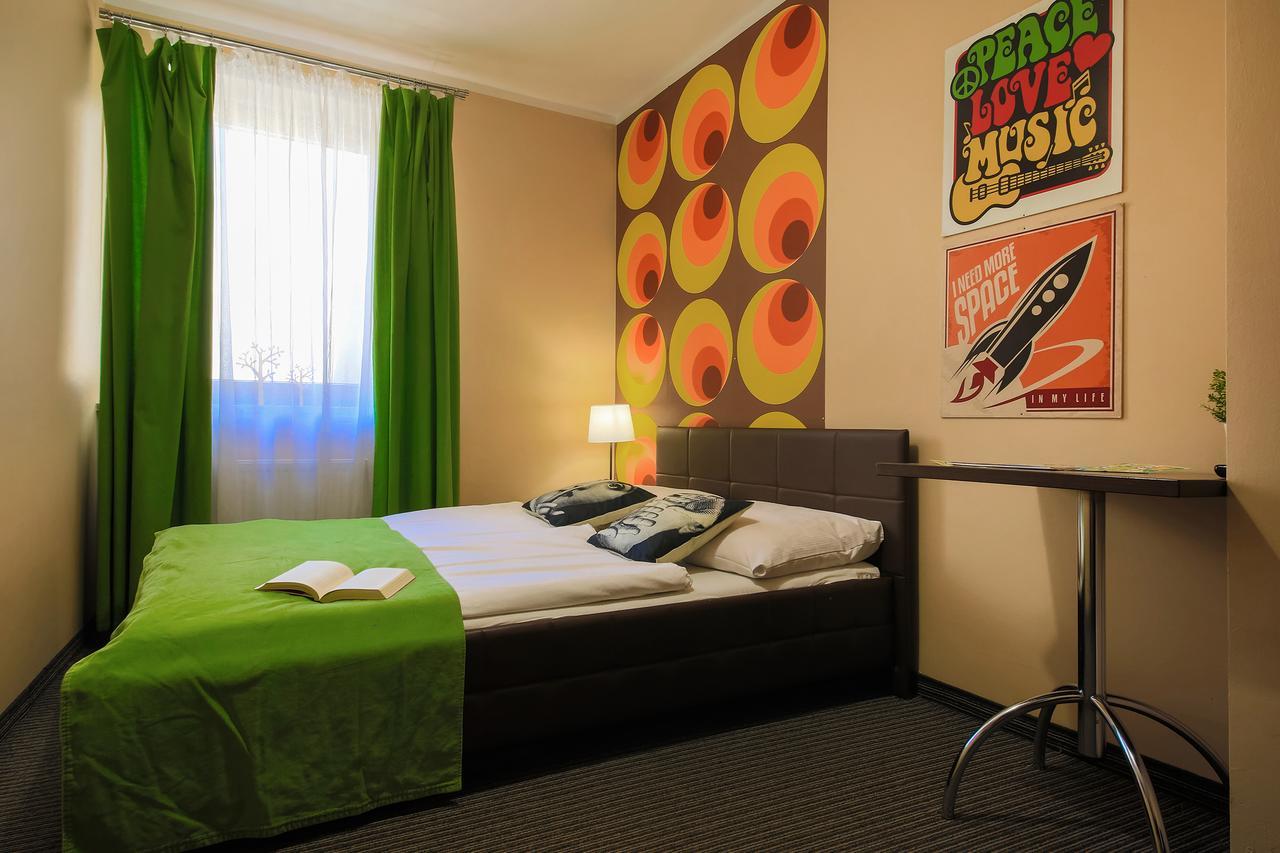 Glow Hostel Wrocław Kültér fotó
