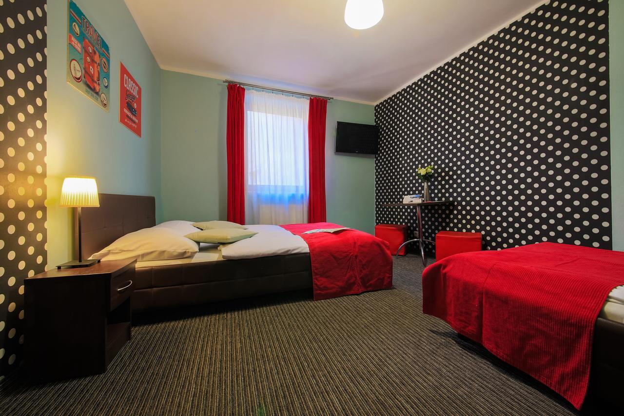 Glow Hostel Wrocław Kültér fotó