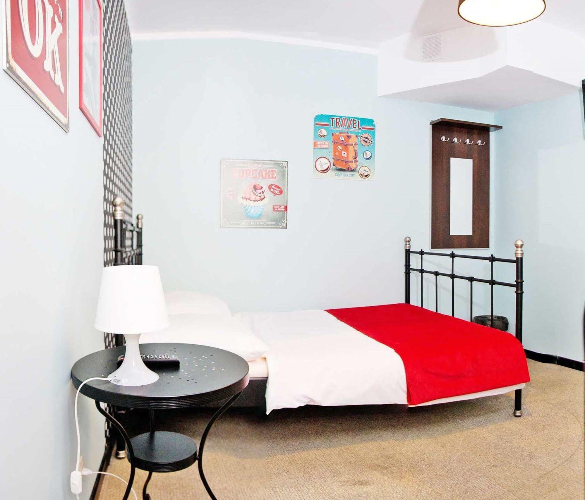 Glow Hostel Wrocław Kültér fotó